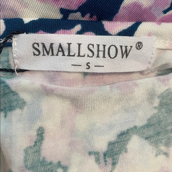 Smallshow Floral Ruched Short Sleeve Maternity Dress Size Small NWT - Picture 3 of 5